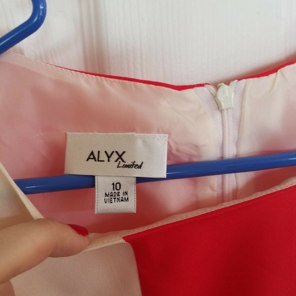 ** 2 / $15 **Alyx Limited Womens Coral White Dress - Picture 3 of 3